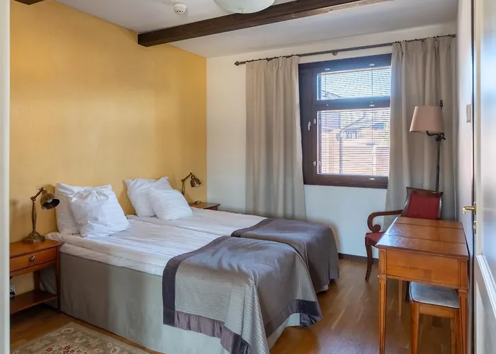 Golden منتجع تاكوفوري