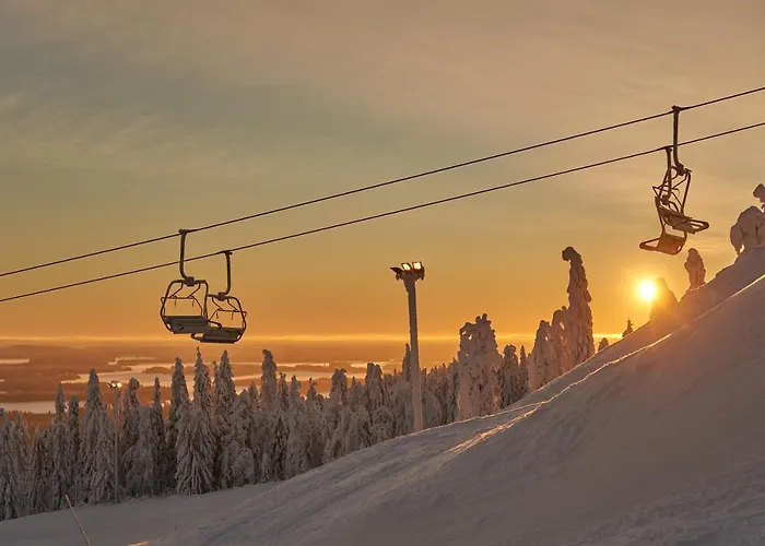 Golden 5* تاكوفوري